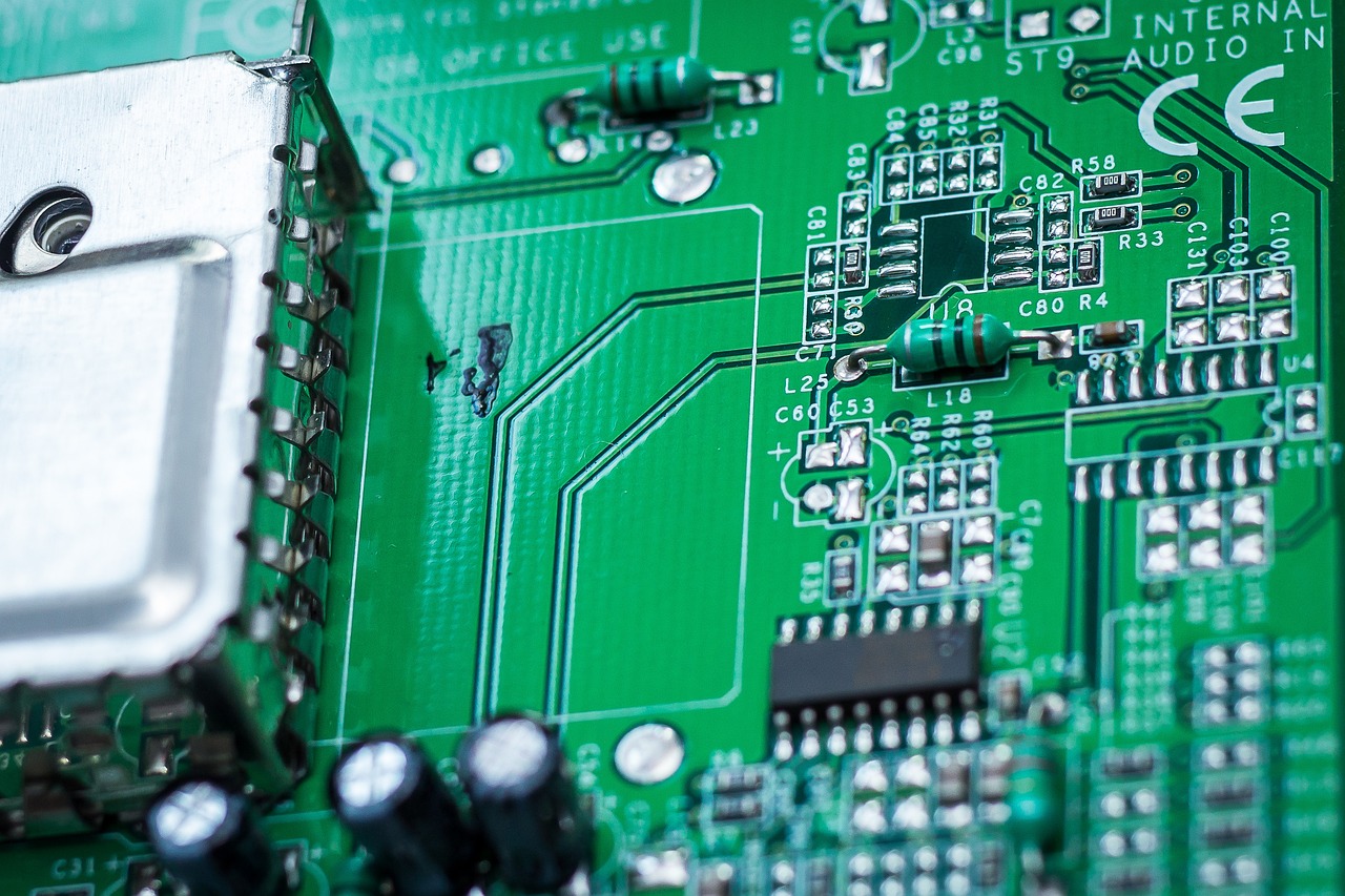 2024今晚新澳门开奖号码,即时数据分析_语音版59.39.70