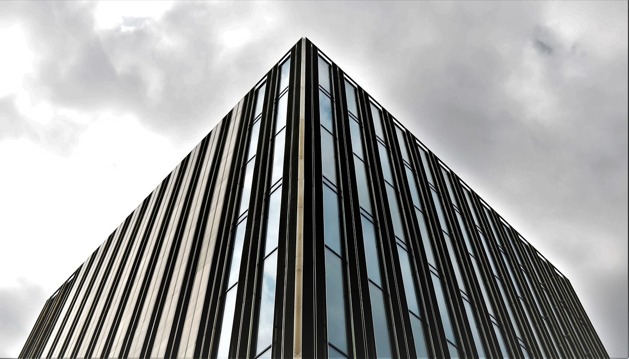 新澳最新最快资料新澳53期,系统架构规划方案_时尚流线设计款6713.9016