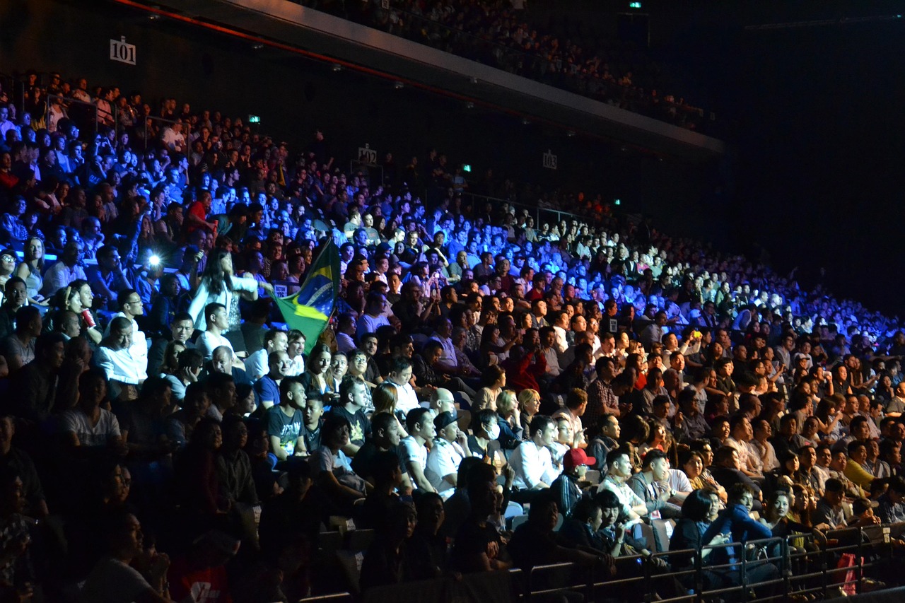 五月张地音乐盛宴即将上演,最新演出资讯揭秘