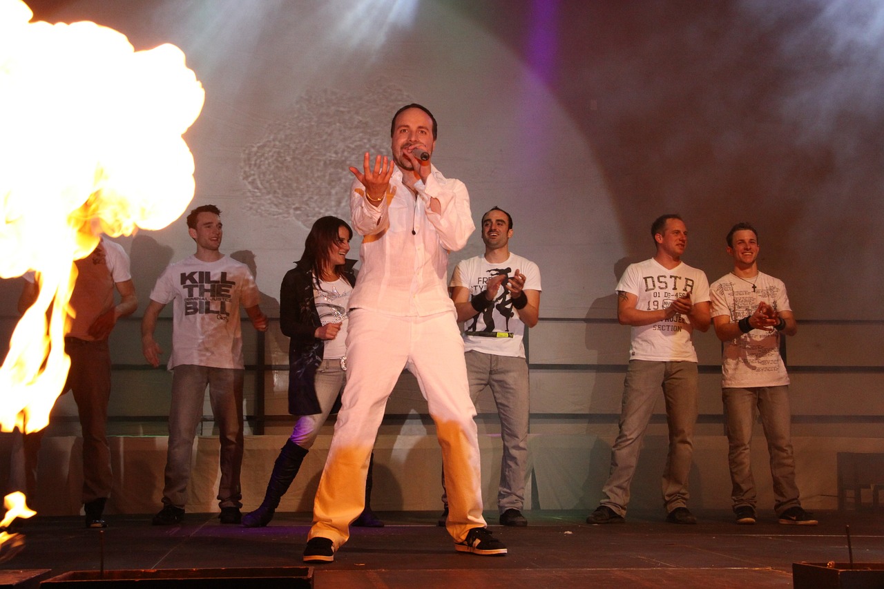 五月明星志愿,音乐之路的游戏体验之旅下载启动!